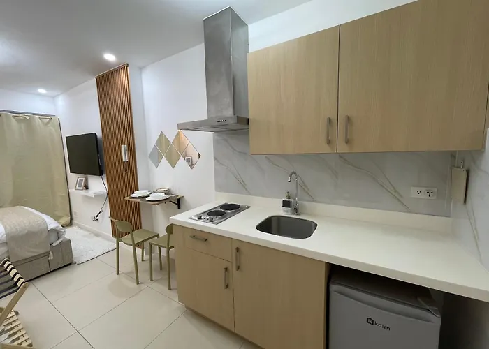 Madr Excellence At The Residences Commonwealth 5* Манила