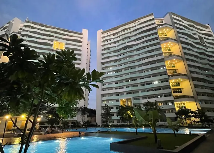 Madr Excellence At The Residences Commonwealth Hotel Manila